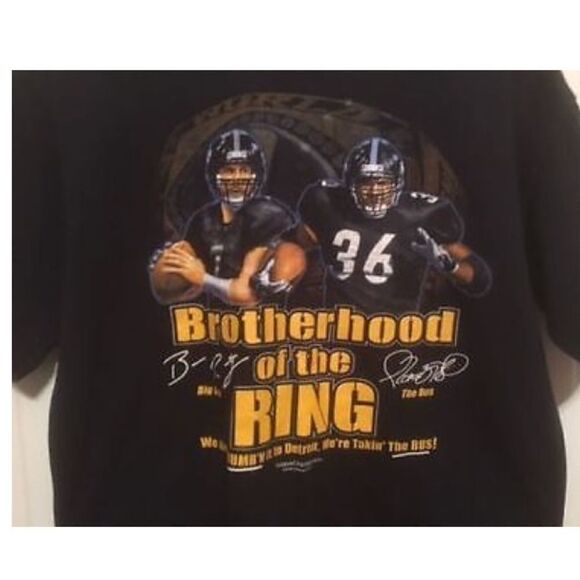 PITTSBURGH STEELERS "BROTHERHOOD OF THE RING" SIZE MEDIUM T-SHIRT - Picture 2 of 2